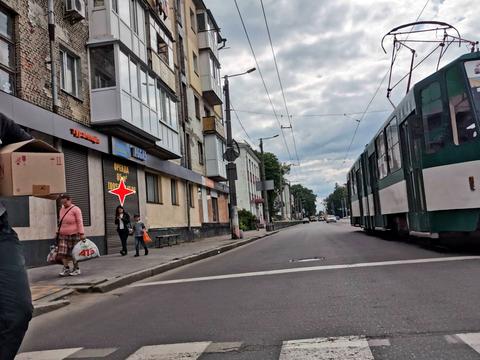 коммерческая по адресу Покровська, 11
