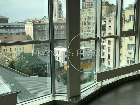 комерційна за адресою Жилянська вул., 118