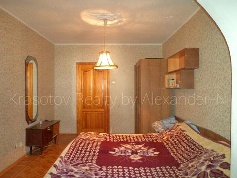 квартира за адресою Академіка Корольова вул., 64