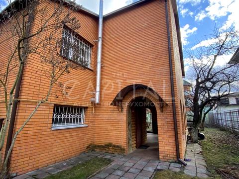 будинок за адресою Садова вул., 64