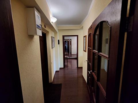 квартира за адресою Остапа Вишні вул., 7