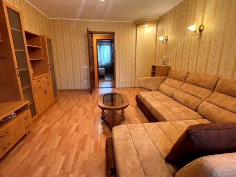 квартира за адресою Соборна вул. (Радянська), 12