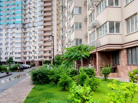 квартира за адресою Академіка Заболотного вул., 15-Г