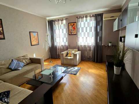 квартира за адресою Братська вул., 5