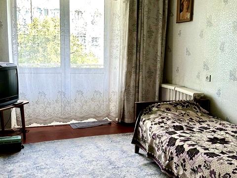 квартира за адресою Зодчих вул., 50-А