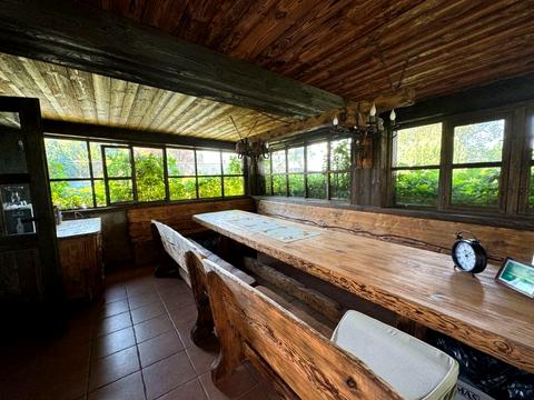 будинок за адресою Центральна