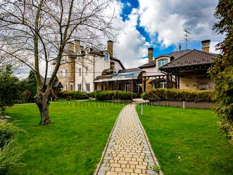 комерційна за адресою Бориспільський, 1