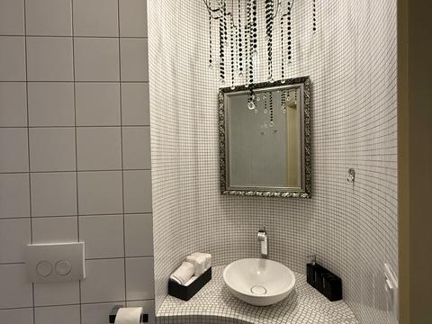 квартира по адресу Французский бульв., 9