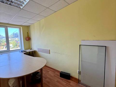 комерційна за адресою Зелена вул., 269а