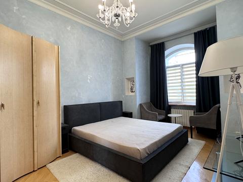 квартира за адресою Богдана Хмельницького вул., 9б-в