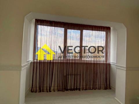квартира за адресою Сергія Параджанова вул., 9