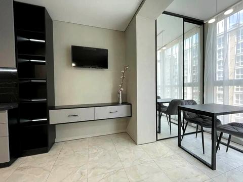 квартира по адресу Володимирська ул., 1