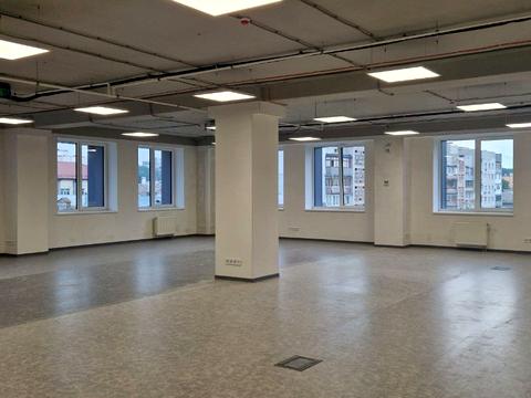 комерційна за адресою Почайнинська вул., 38/44