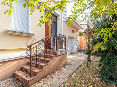 будинок за адресою Лісна