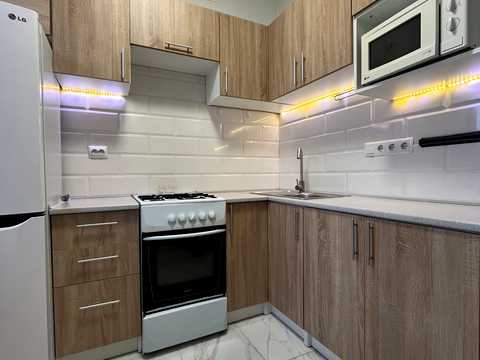 квартира по адресу Строителей ул., 5