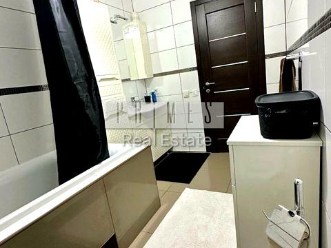 будинок за адресою Квітнева вул.