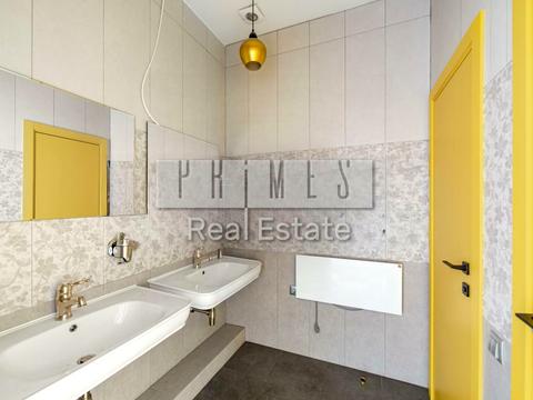 коммерческая по адресу Кловский спуск, 7a