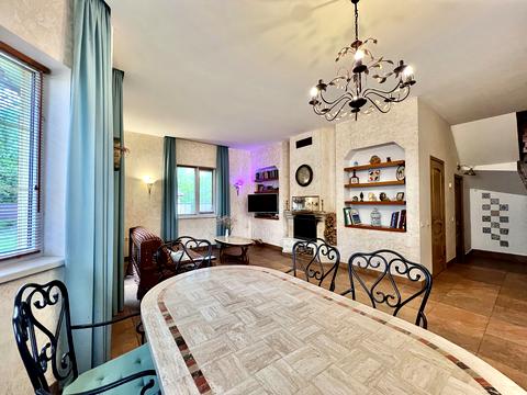 дом по адресу Чернинская ул., 32