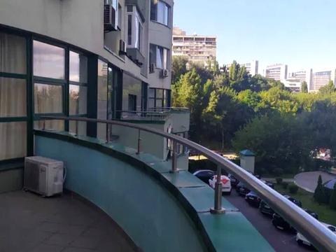 коммерческая по адресу Генерала Шаповала ул. (Механізаторів), 2Б