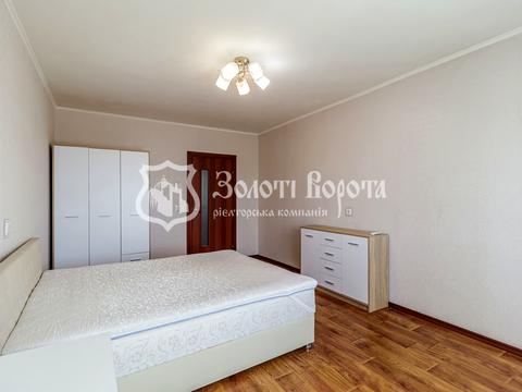 квартира за адресою Сергія Данченка вул., 1