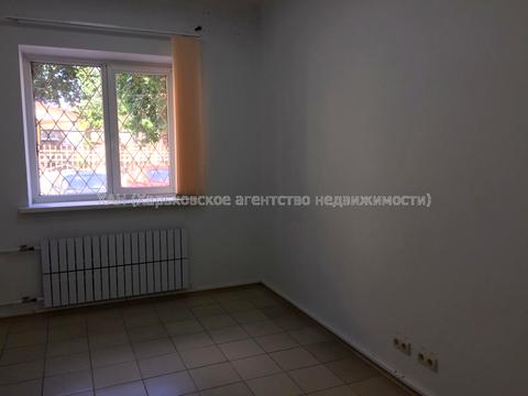 коммерческая по адресу Хмельницкого Богдана, 10