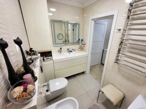 квартира за адресою Володимира Антоновича вул. (Свердлова), 60