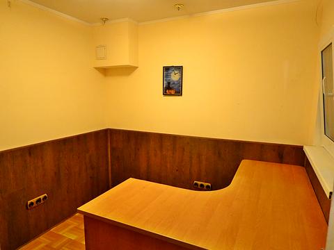 комерційна за адресою Почайнинська вул., 57/59