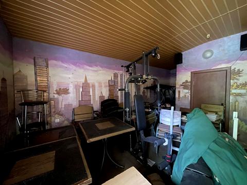 комерційна за адресою Баранинці, 1