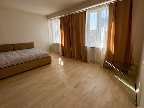 квартира за адресою Назарівська вул. (Вєтрова), 7-Б