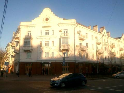квартира за адресою Сережникова, 10