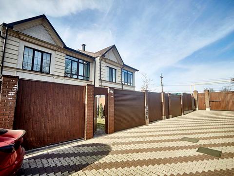 будинок за адресою Перлинна вул. ..