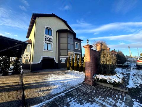 будинок за адресою с. Лісові Гринівці, Затишна, 12