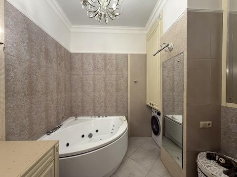 квартира за адресою Військовий узвіз, 1