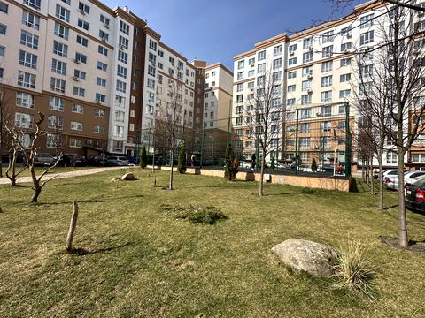 коммерческая по адресу Героев Небесной Сотни просп., 40/1