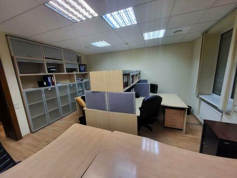 комерційна за адресою Микільсько-Слобідська вул., 2-Б