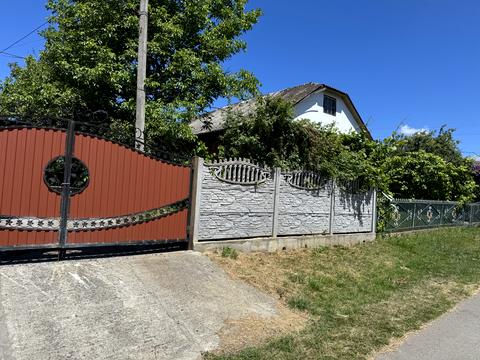 ділянка за адресою Центральна, 73