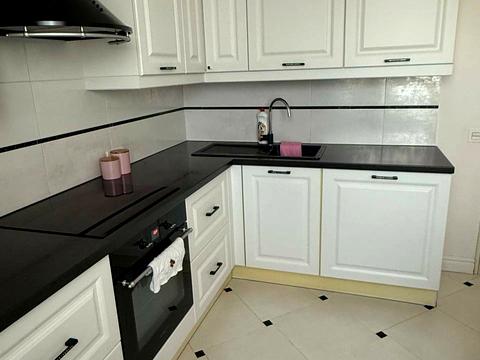 квартира за адресою В'ячеслава Чорновола вул., 27