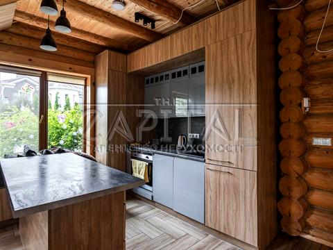 будинок за адресою Боброва