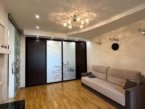 квартира за адресою Паркова вул., 77