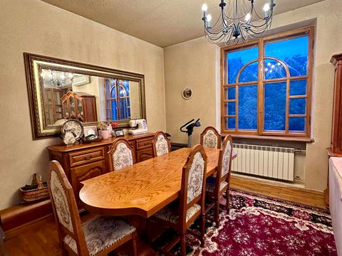 квартира за адресою Кропивницького вул., 16