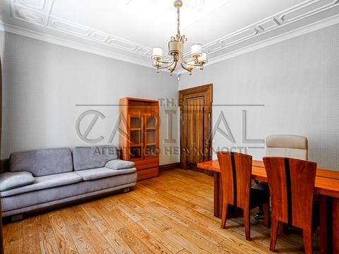 будинок за адресою смт. Козин, Старокиївська вул.