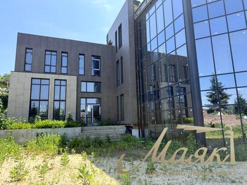 коммерческая по адресу Ломаковская ул. (Мичурина), 15-17