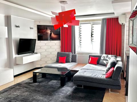 квартира за адресою Йорданська вул. (Лайоша Гавро), 1