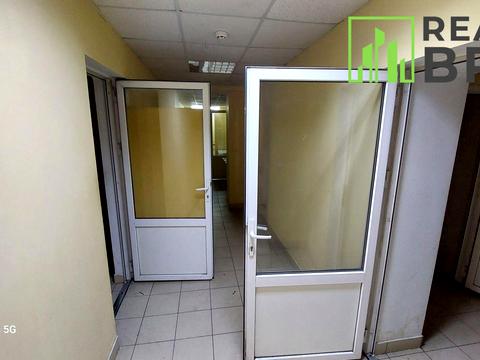 коммерческая по адресу Озёрная ул., 1