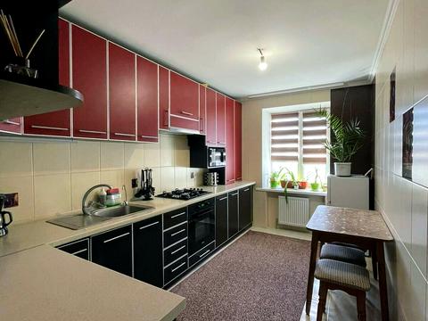 квартира за адресою Державності вул., 20