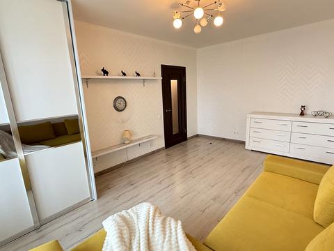 квартира за адресою Михайла Гришка вул., 8