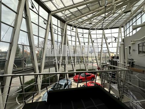 комерційна за адресою Чистоводська вул., 3