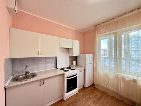 квартира за адресою Софії Русової вул., 7