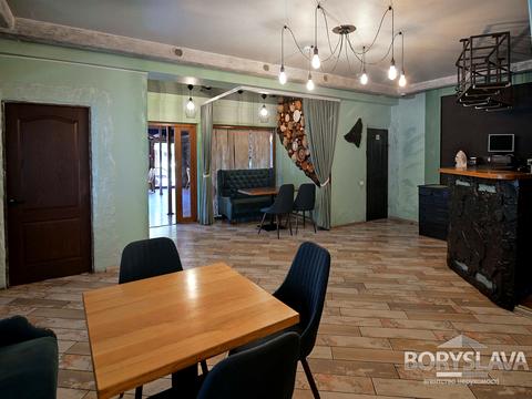 комерційна за адресою Соломії Крушельницької вул., 32б