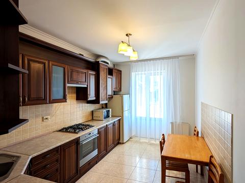 квартира за адресою Йосифа Сліпого вул., 18